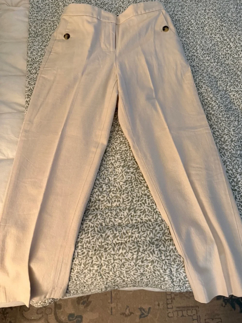 Linen trousers